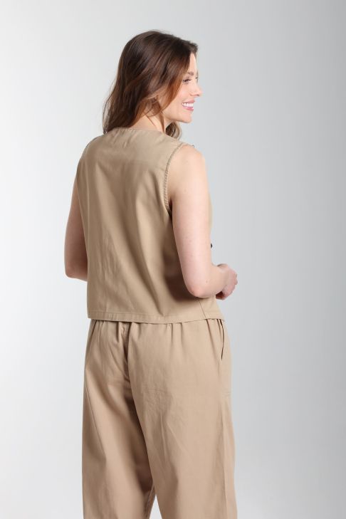 Gilet sans manches structure a boutons femme Delice Beige